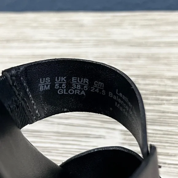 EXCELLENT CONDITION!!!! Franco Sarto Glora Elegant Black Sandals - Picture 5 of 7